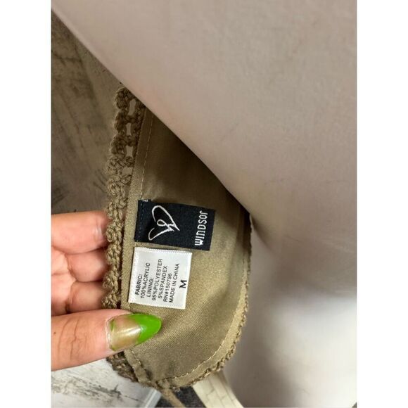 Windsor crop top size medium - Picture 4 of 8